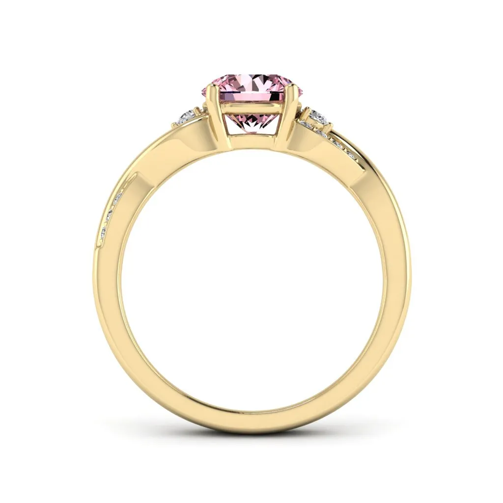 1.13 d.e.w cts Heidi Moissanite Ring