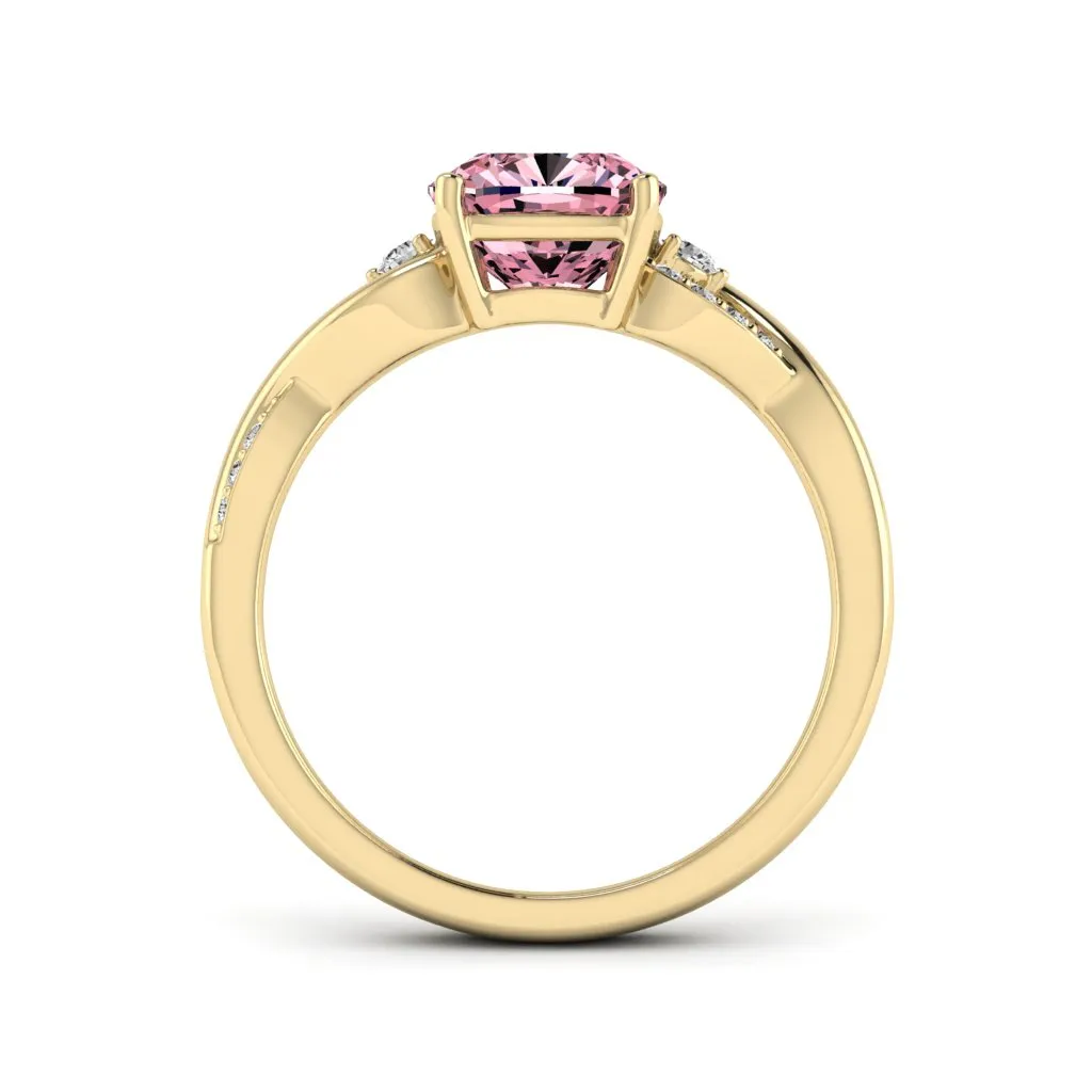 1.83 d.e.w cts Heidi Moissanite Ring