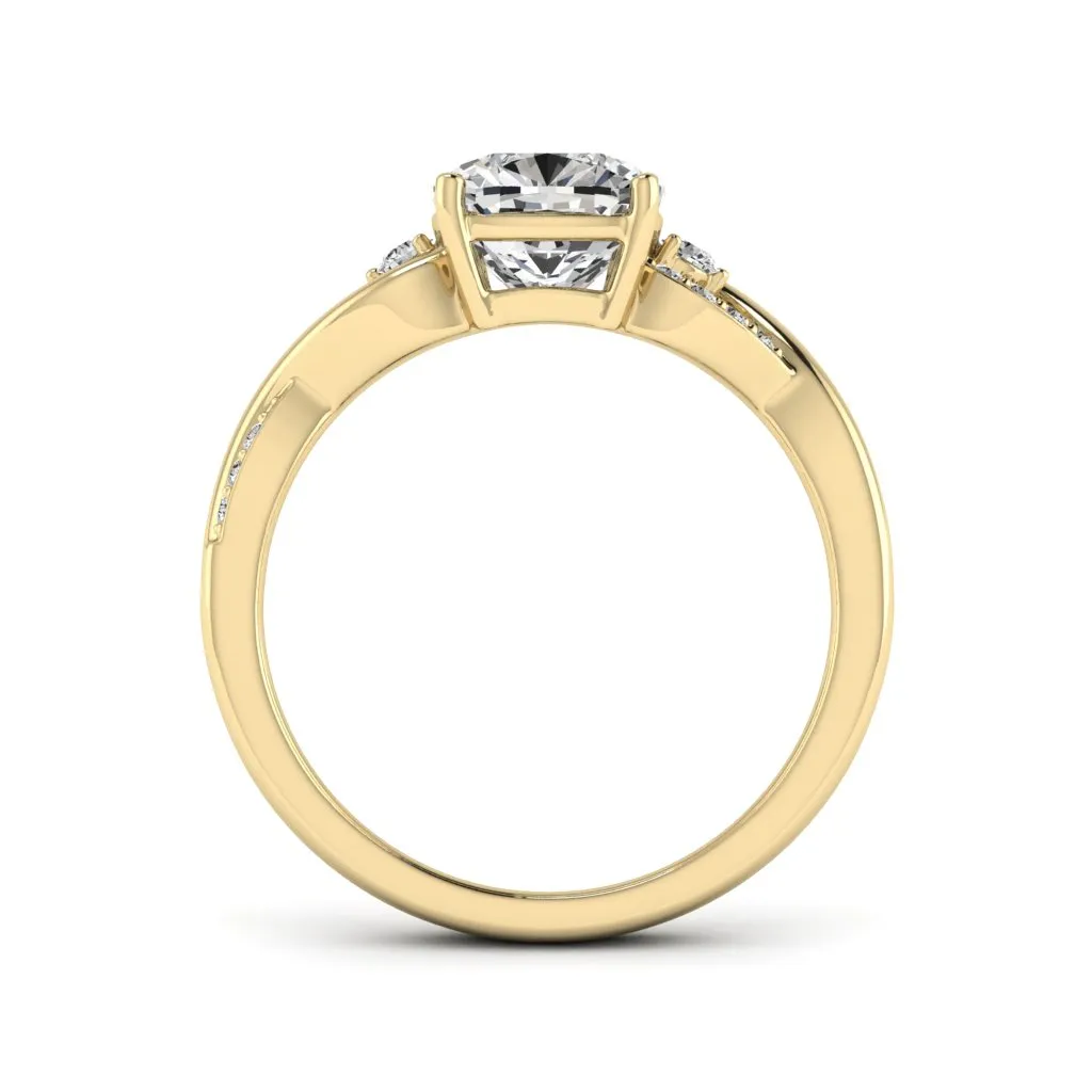 1.83 d.e.w cts Heidi Moissanite Ring