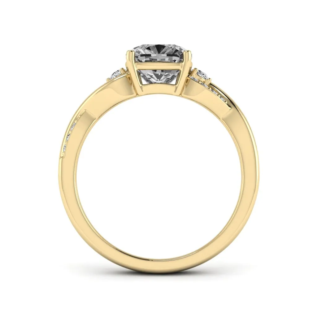 1.83 d.e.w cts Heidi Moissanite Ring