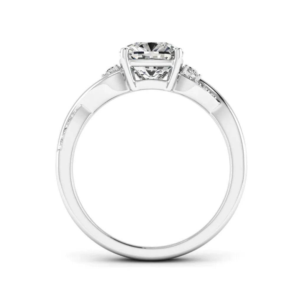 1.83 d.e.w cts Heidi Moissanite Ring