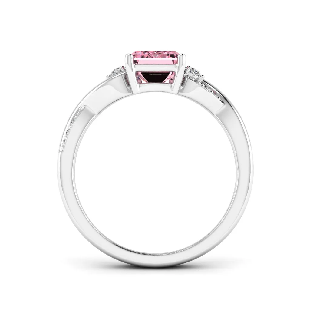 1.88 d.e.w cts Heidi Moissanite Ring