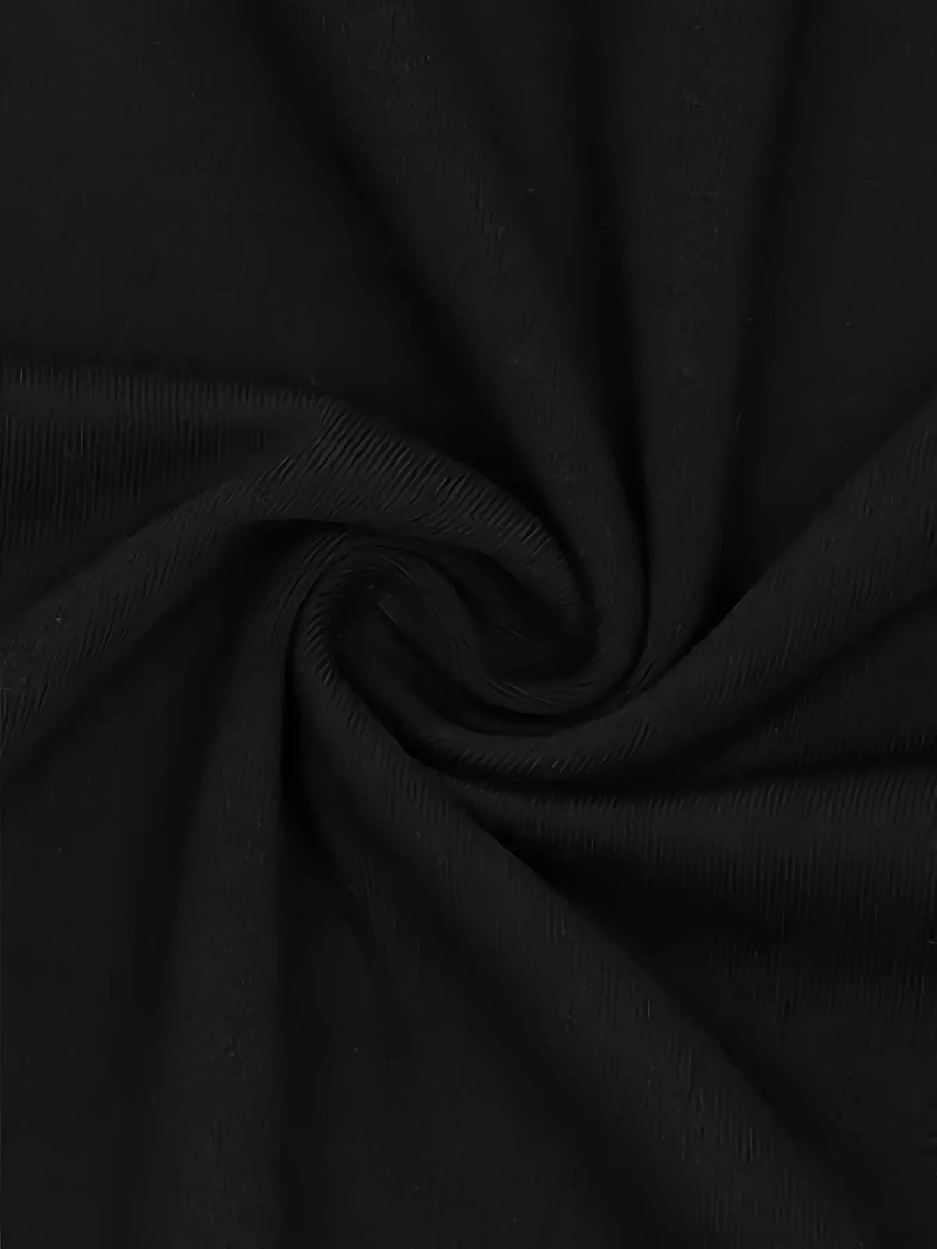 200g Cotton Crew - Neck Short Sleeves, Men's Black T-Shirt with Fun Yellowstone