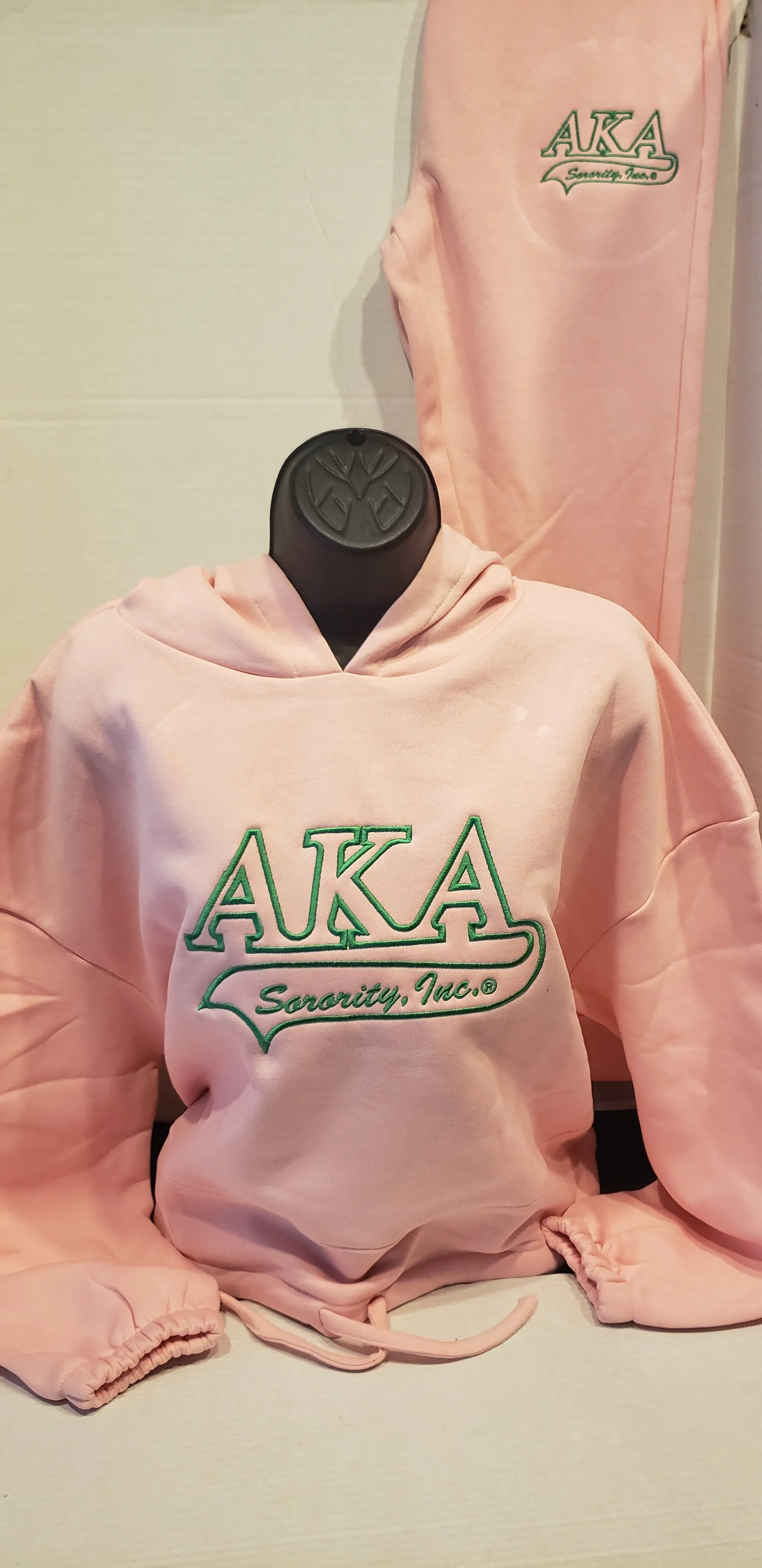 AKA White Sweatsuit(Tail Design)