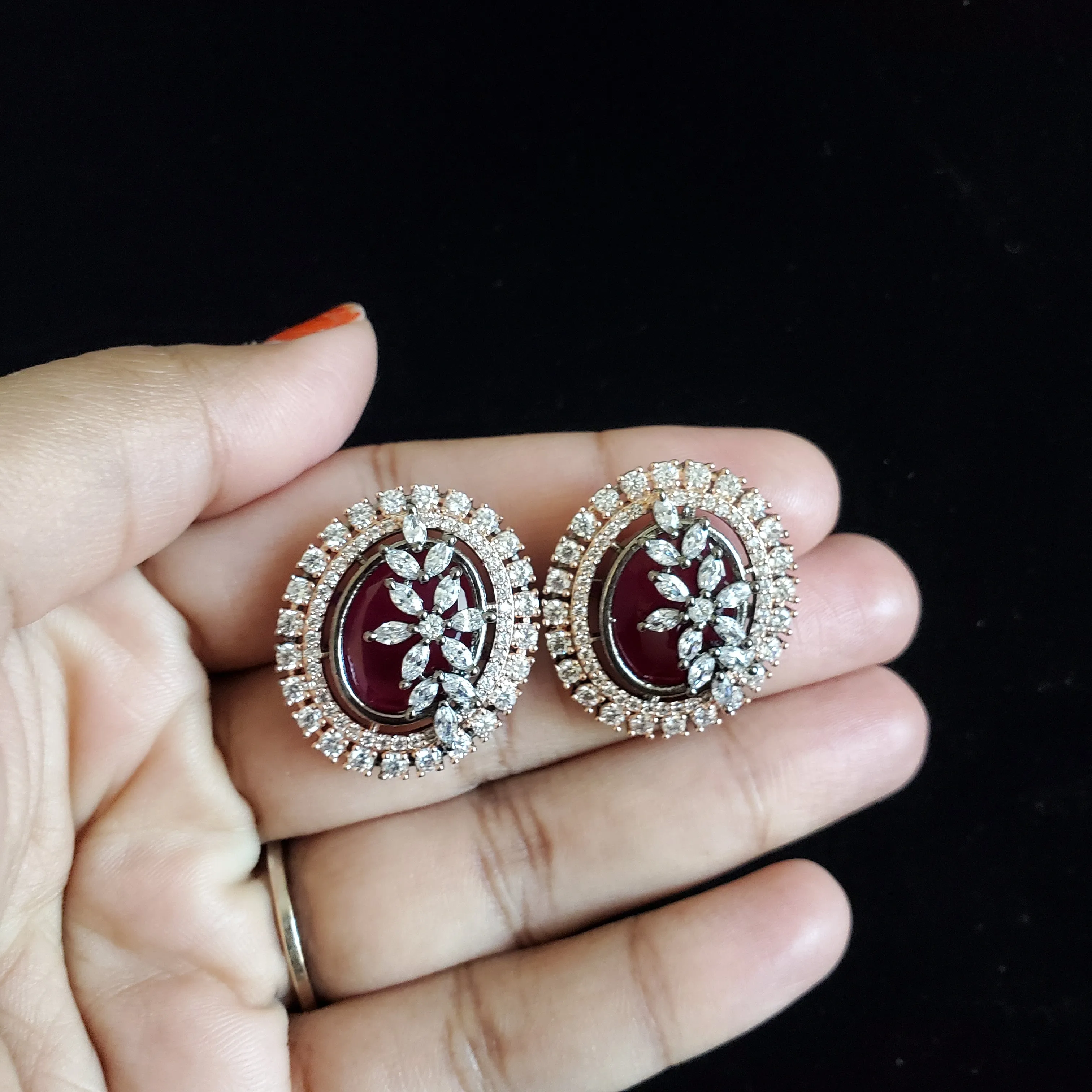 Akira A Cz Classic Tops With Black Rose Plating Ruby