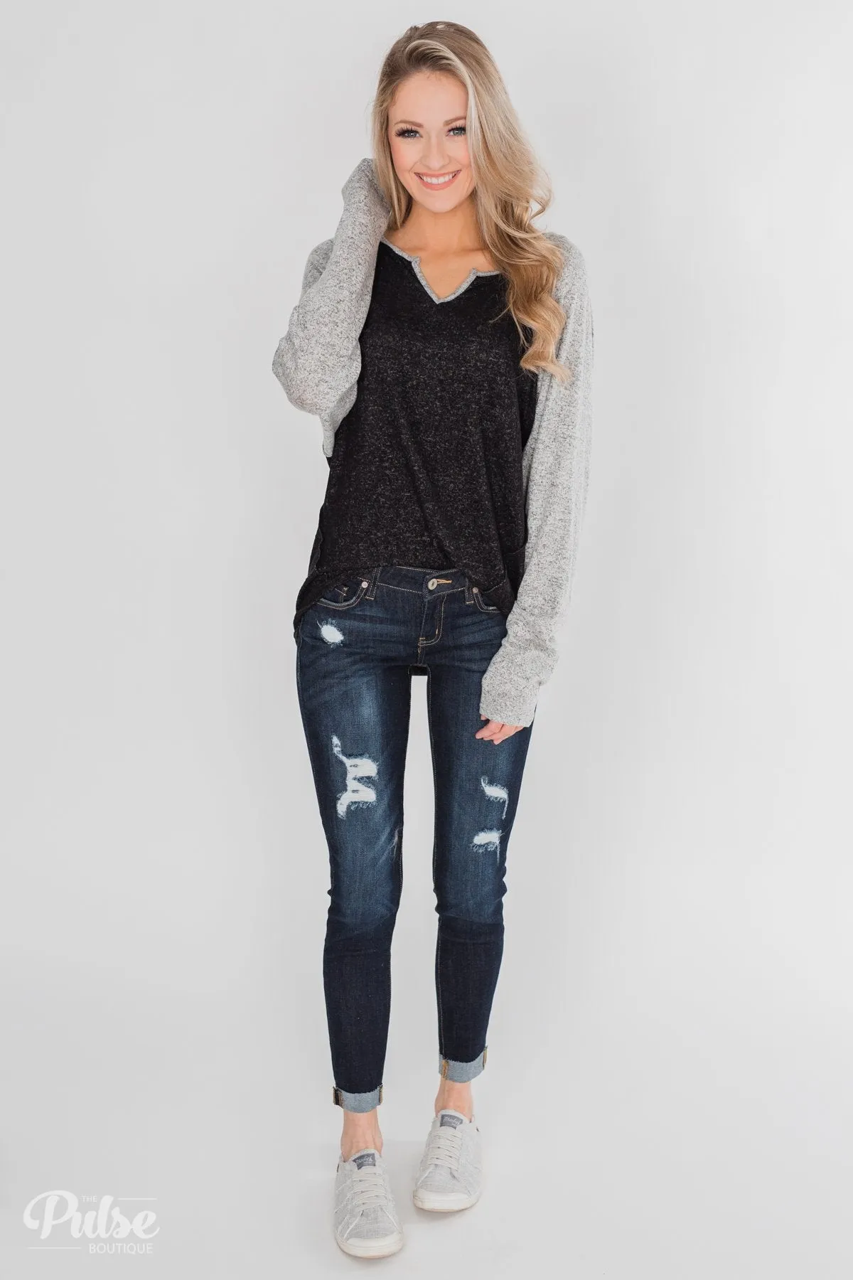 Along the Way Raglan Top - Black & Heather Grey