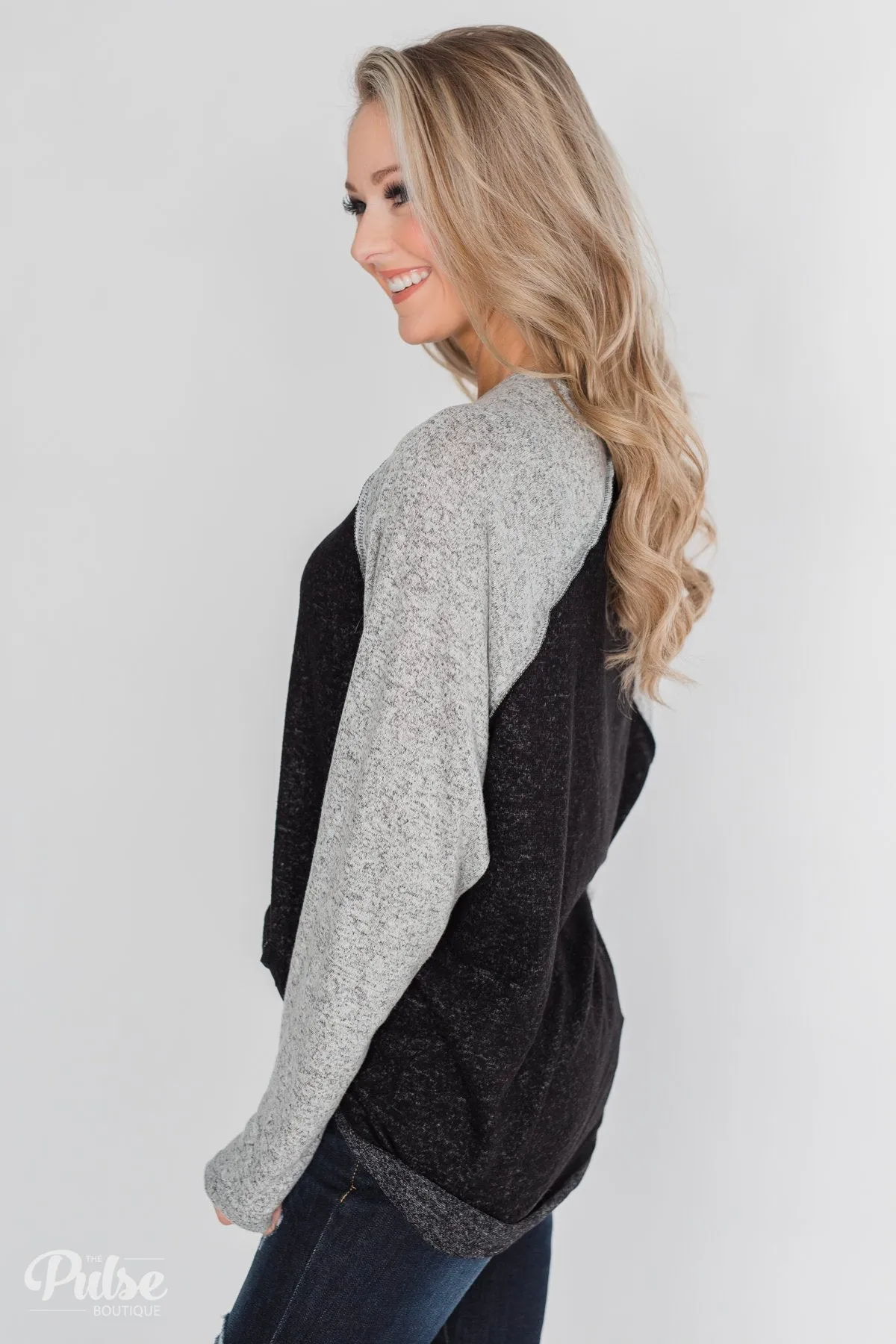 Along the Way Raglan Top - Black & Heather Grey