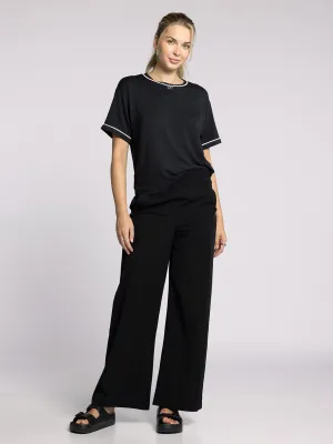 Anne Tee
