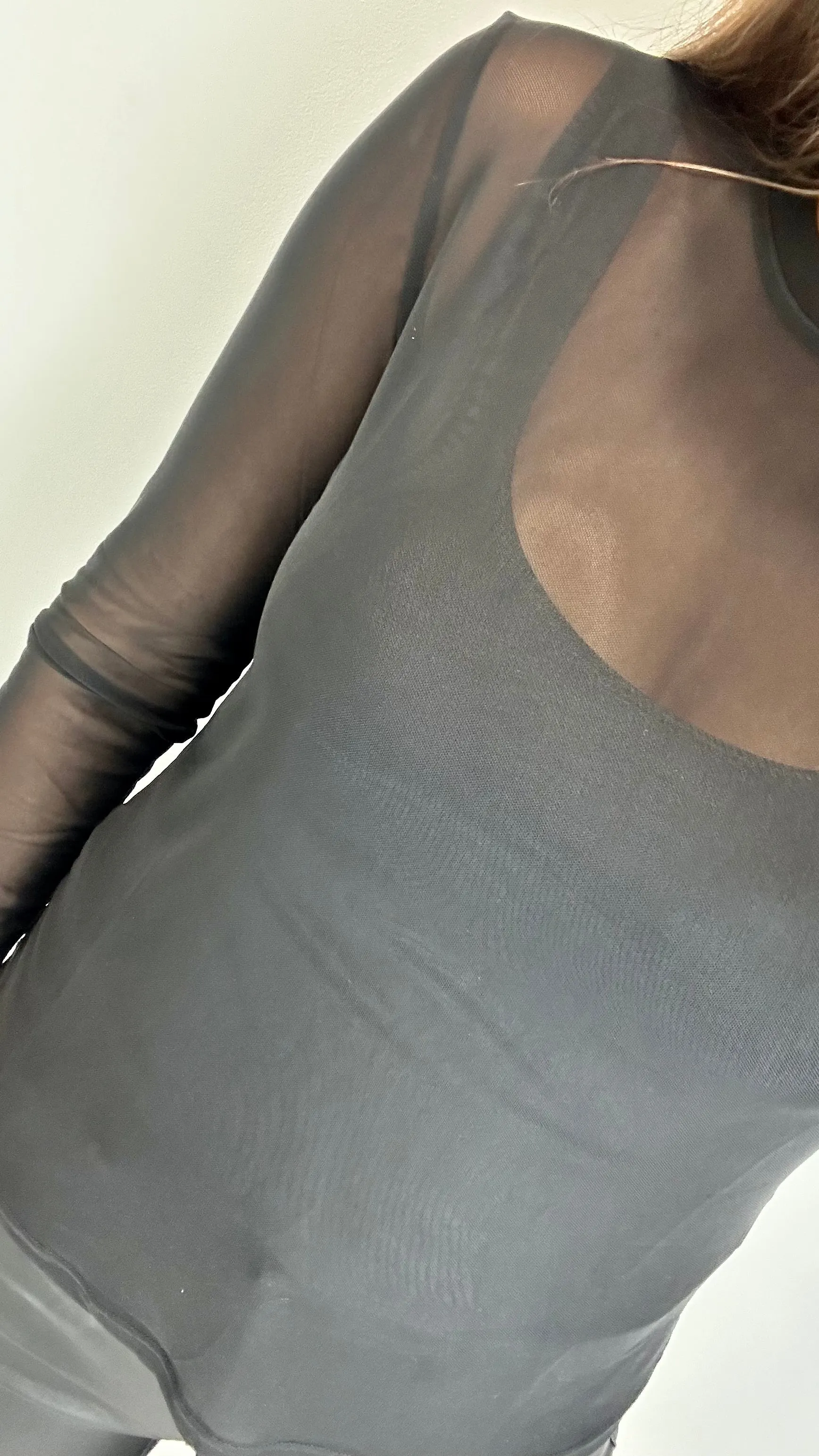 BLACK SHEER TOP