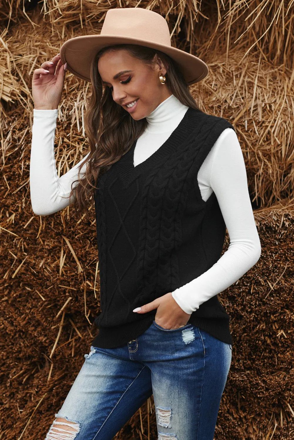 Black Sleeveless Cable Knitted Sweater Tank