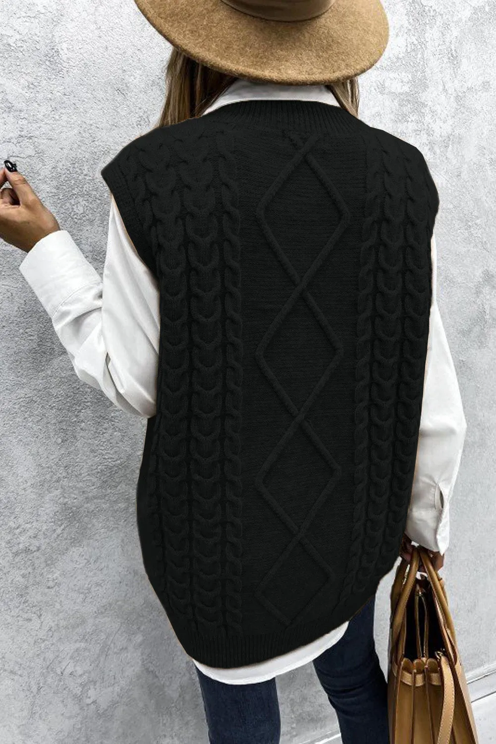 Black Sleeveless Cable Knitted Sweater Tank