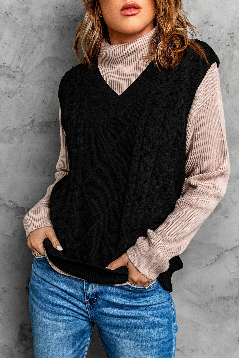 Black Sleeveless Cable Knitted Sweater Tank