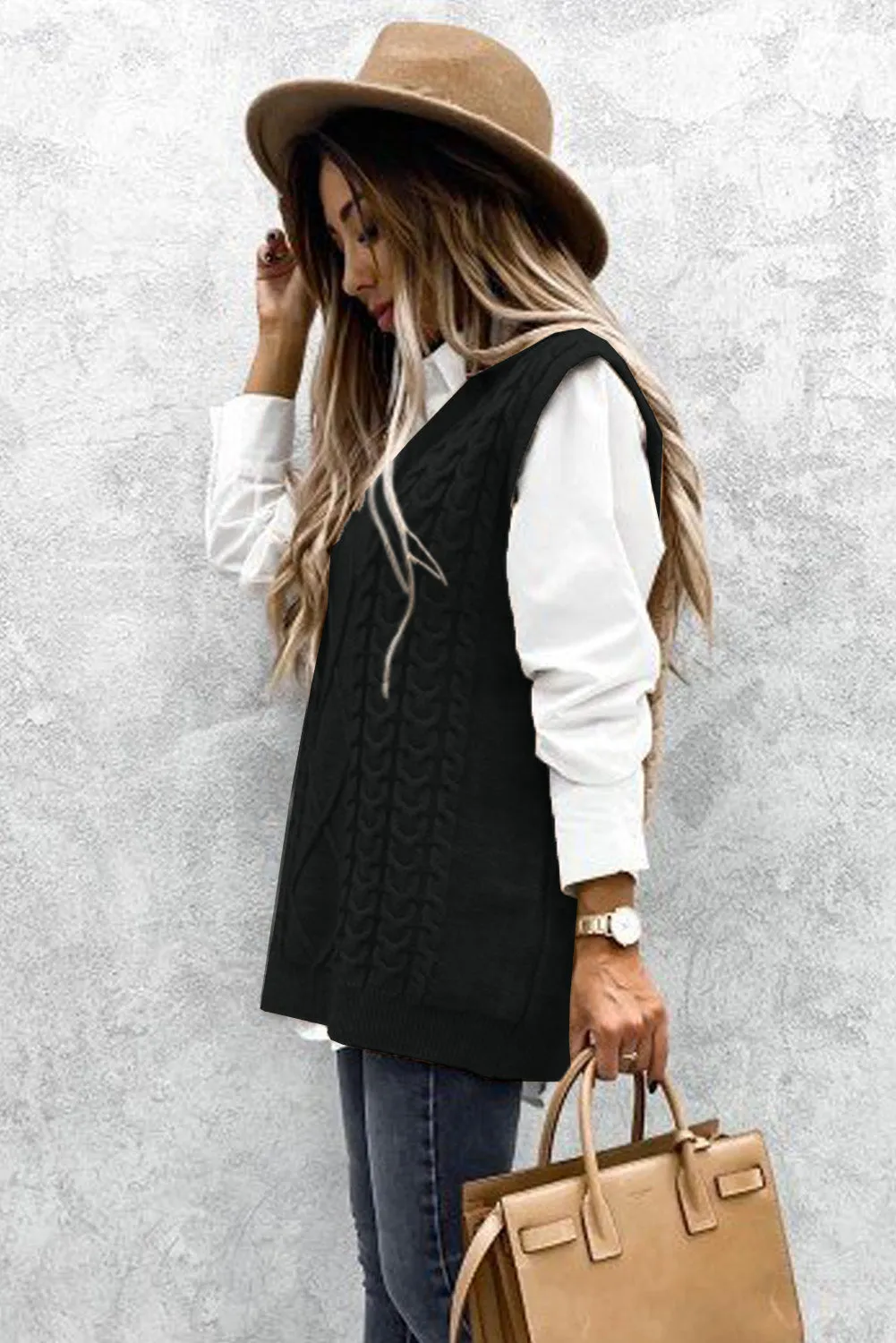 Black Sleeveless Cable Knitted Sweater Tank