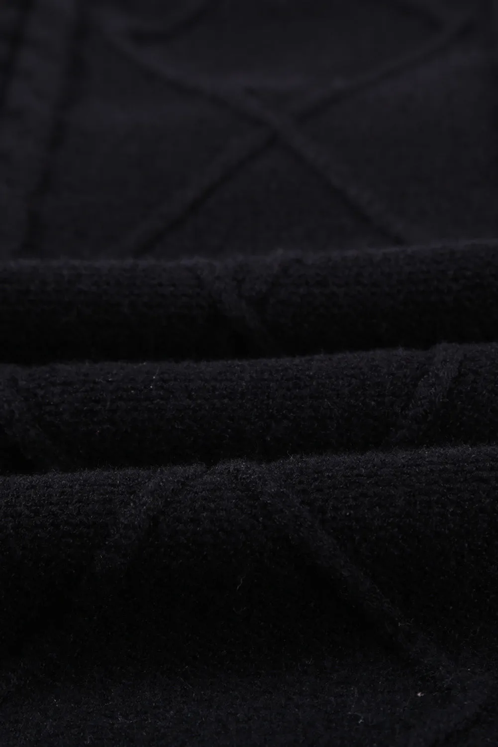 Black Sleeveless Cable Knitted Sweater Tank