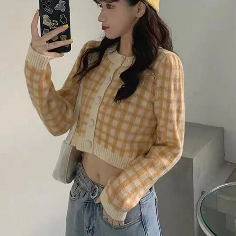 BRIGHT COLOR CHIC PLAID KNITTED SWEATERS UB2711