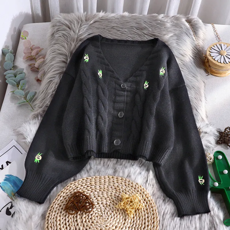 CHIC FLORAL EMBROIDERY KNITTED CROP TOP UB2713