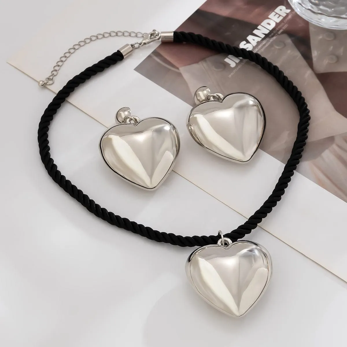 Chic Heart Necklace Earrings Set