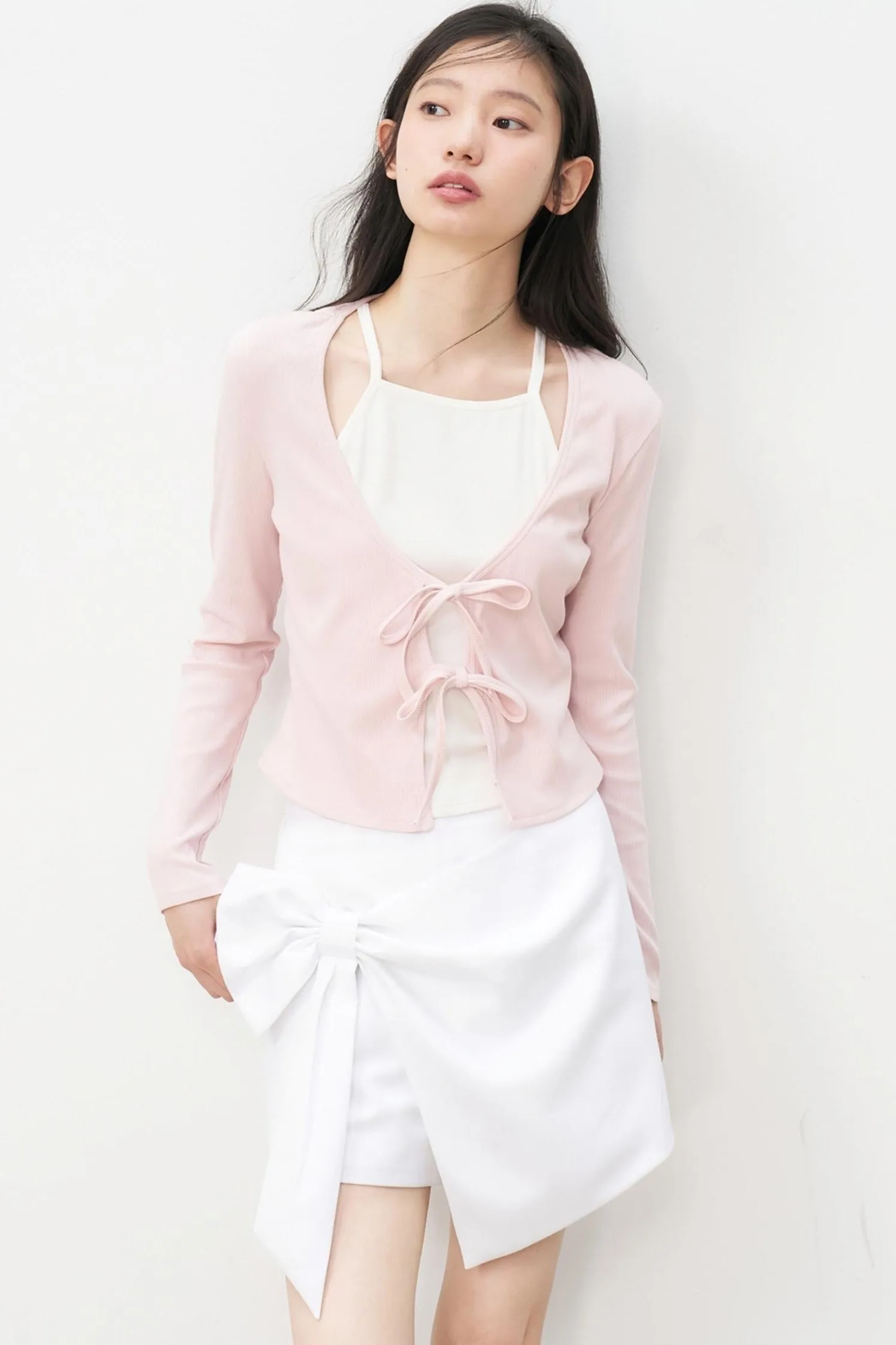 Chic Pink & White Bow Knit Sweater