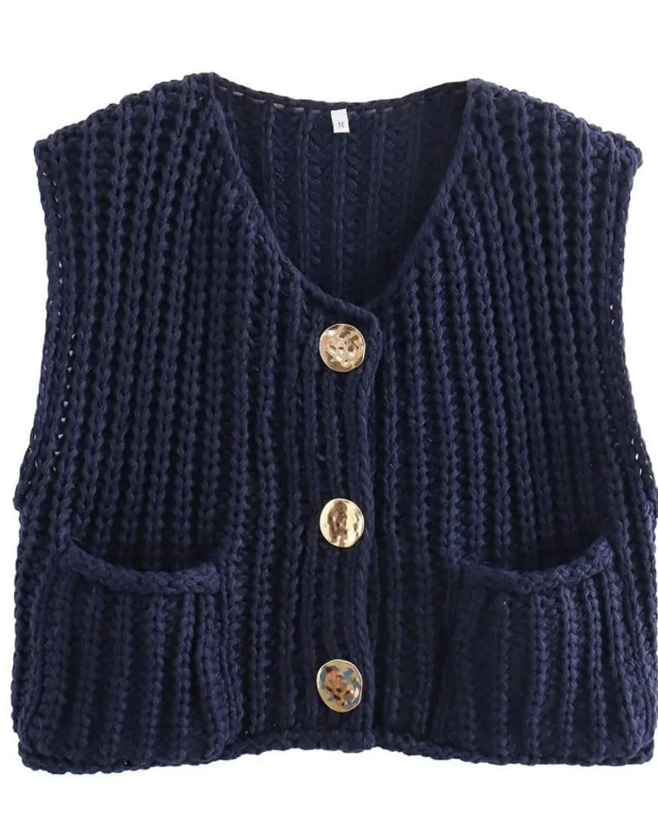 Chouyatou Women Chunky Knit Vest Button Down Sleeveless Sweater Tank Tops Going Out Outfits