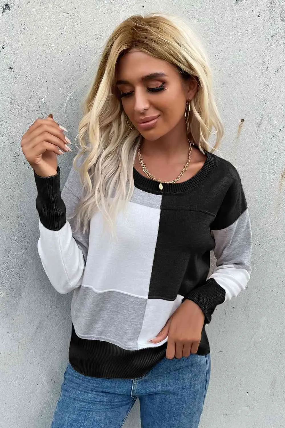 Color Block Ribbed Trim Round Neck Knit Pullover (7 Colors)