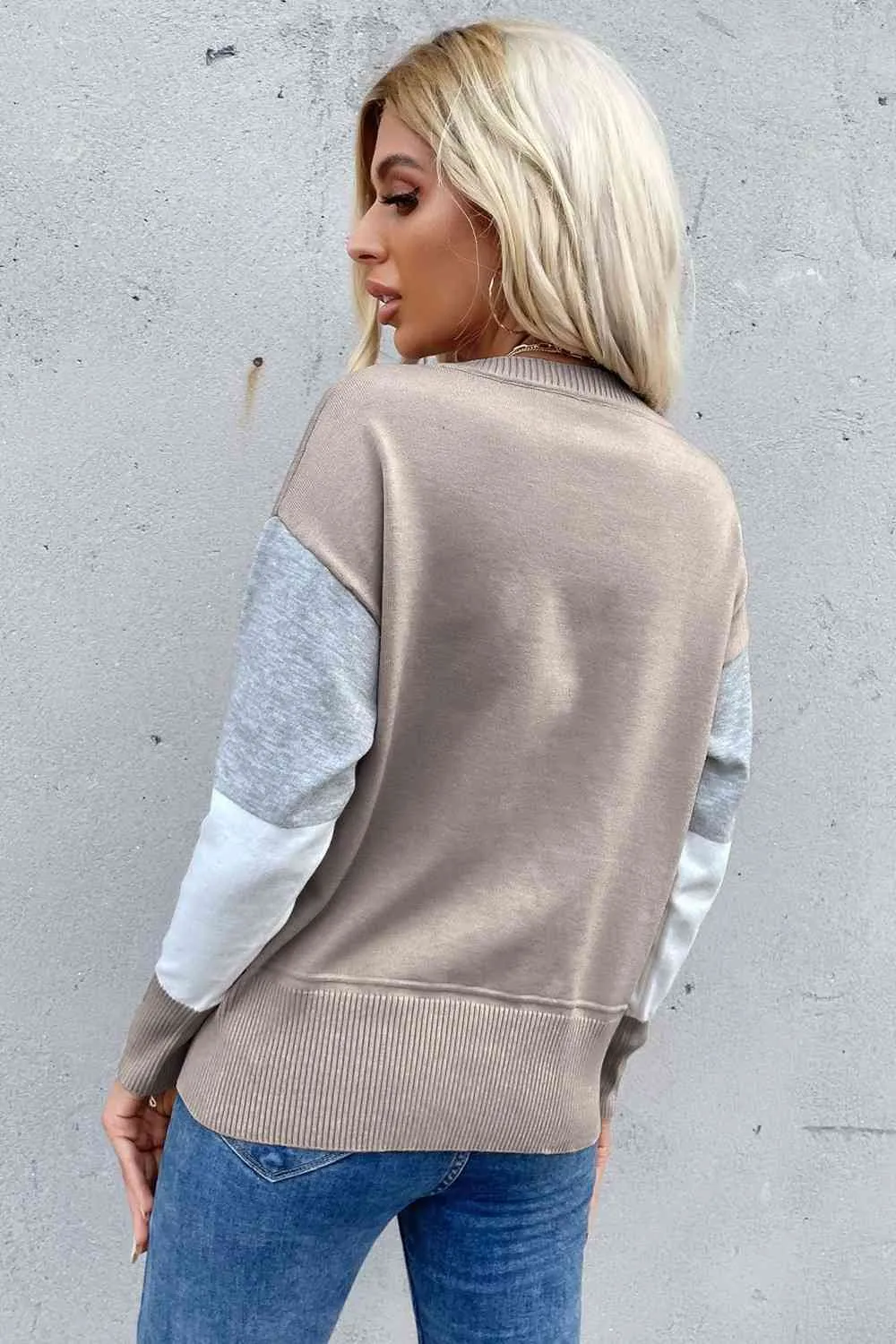 Color Block Ribbed Trim Round Neck Knit Pullover (7 Colors)