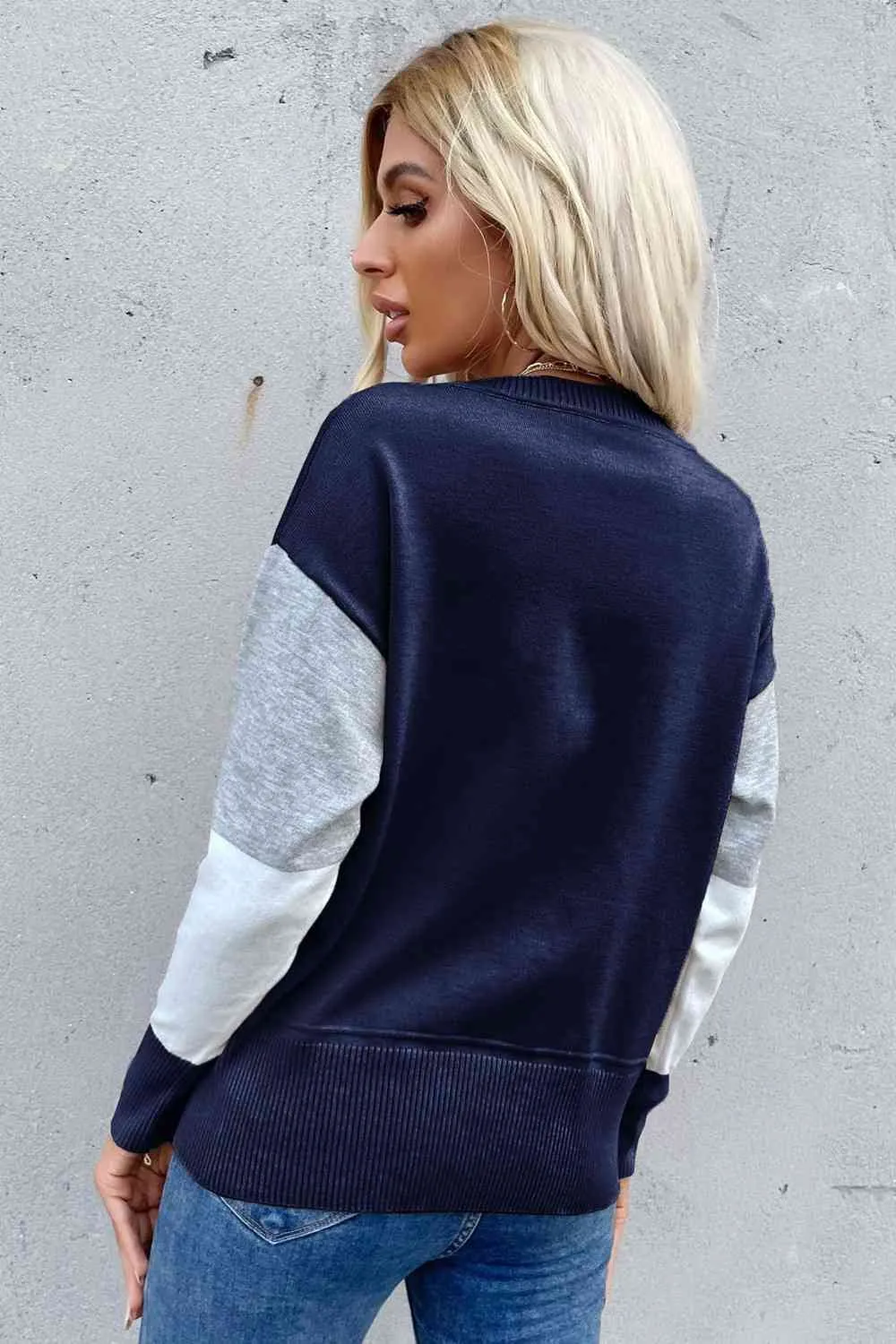Color Block Ribbed Trim Round Neck Knit Pullover (7 Colors)