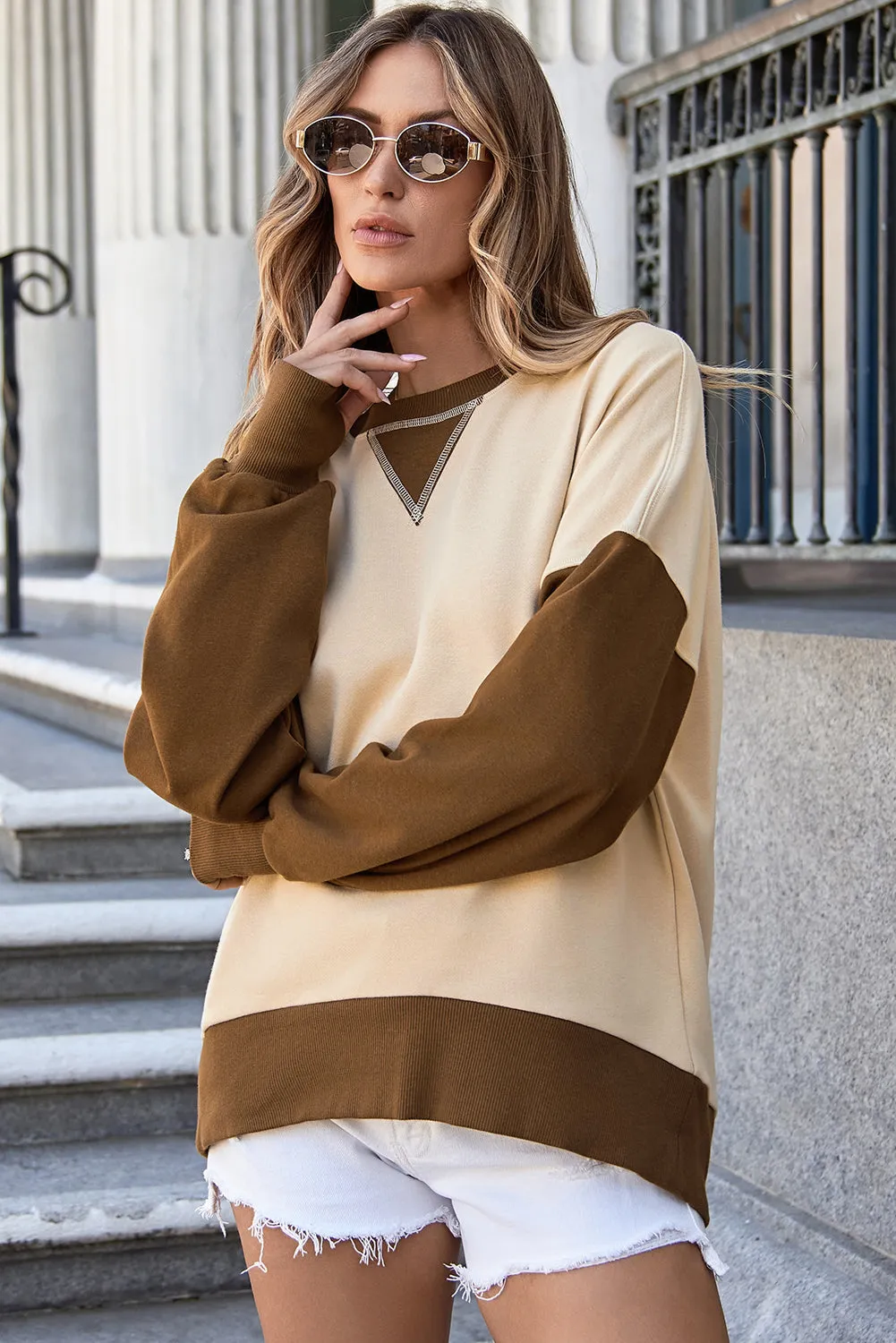 Color Block Thumbhole Sleeve Sweatshirt