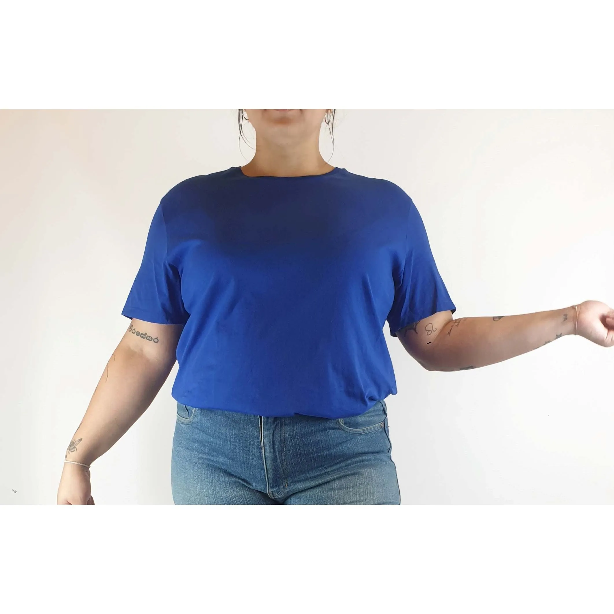 Cos pre-owned blue classic tee shirt size XL (best fits size 16)