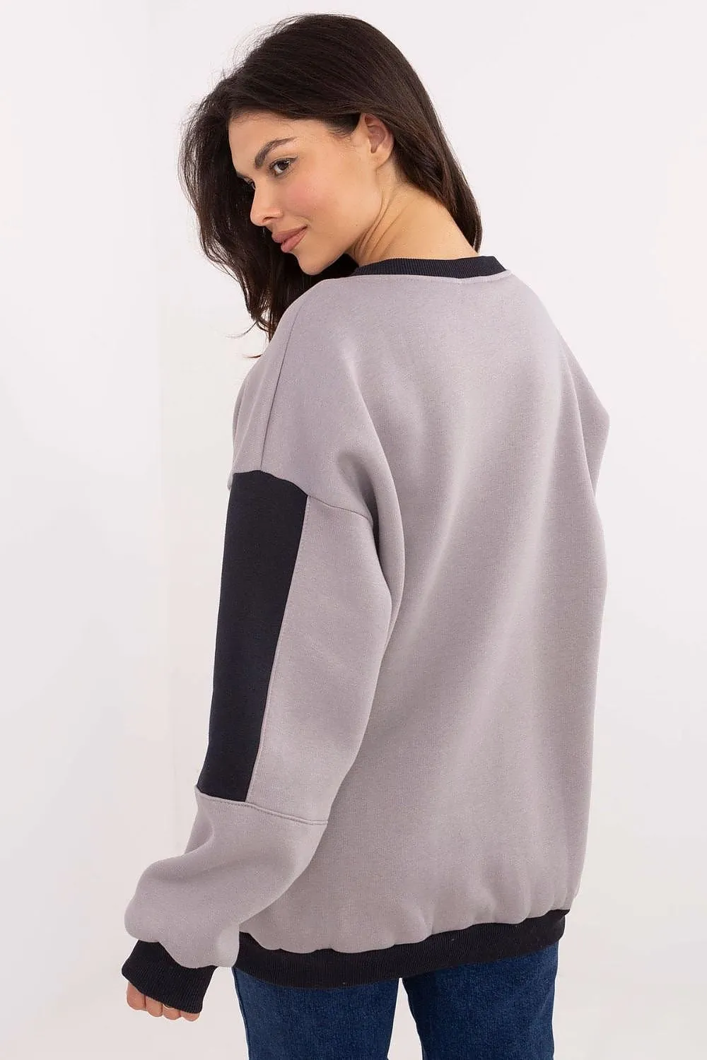 Cozy & Chic Women's Graphic Sweatshirt