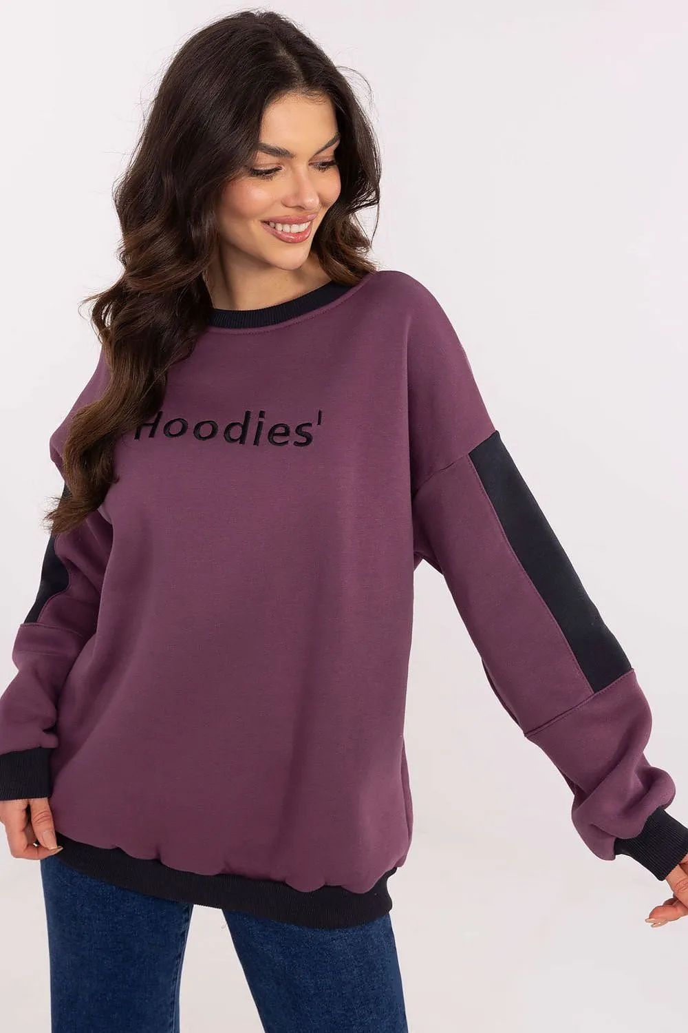 Cozy & Chic Women's Graphic Sweatshirt