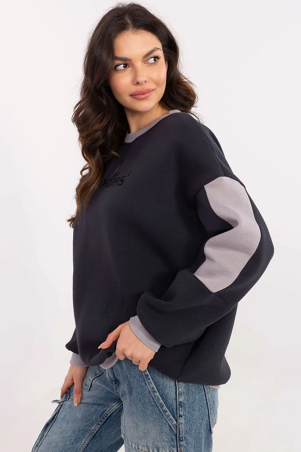 Cozy & Chic Women's Graphic Sweatshirt