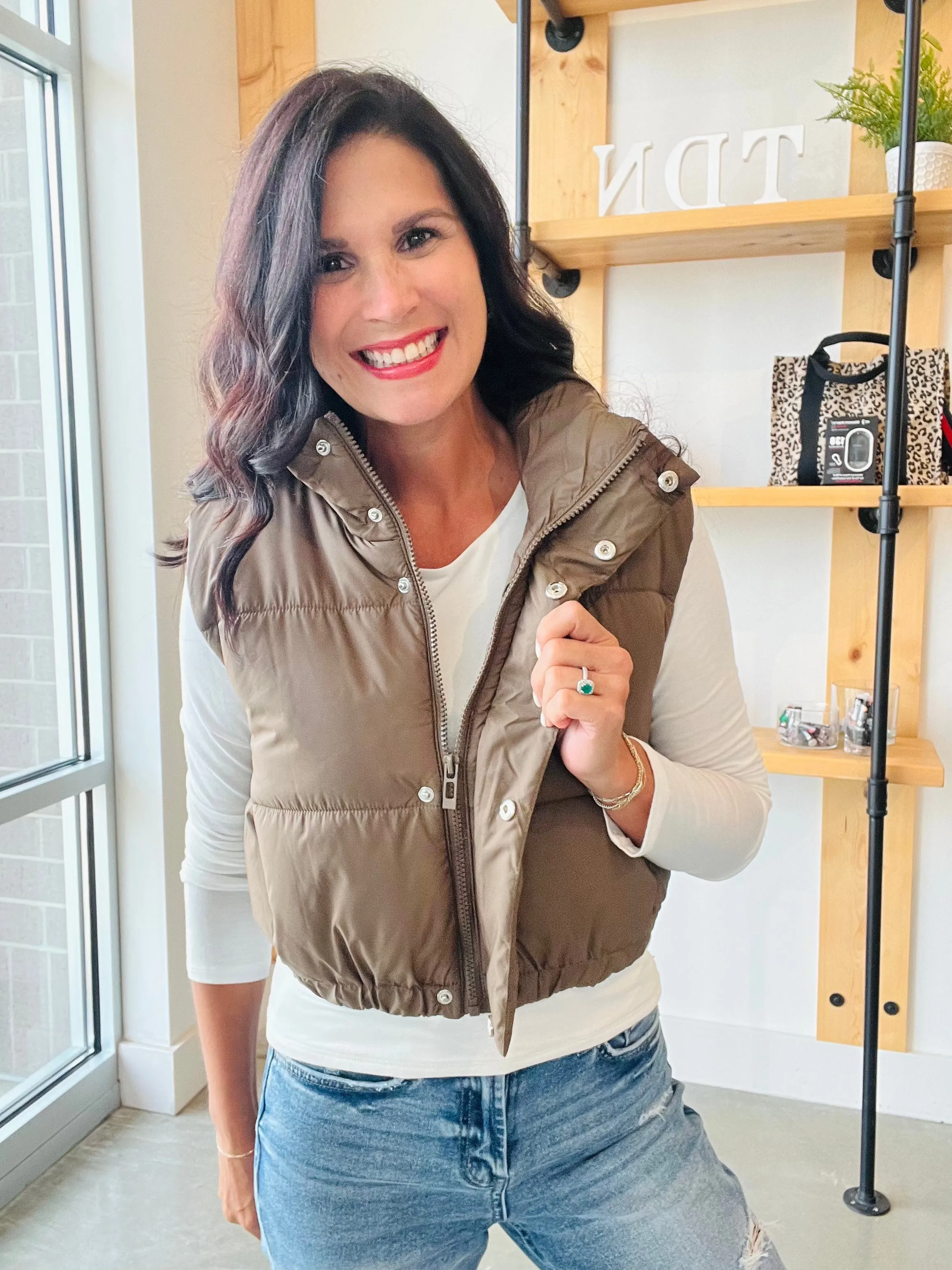 Cropped Puffer Vest in Brown