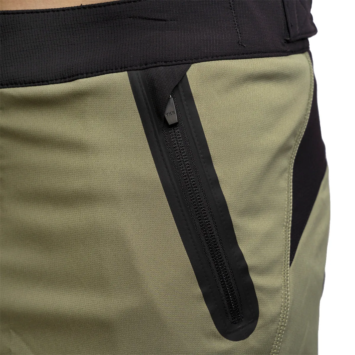 Crossline 2.0 Short - Dust Olive