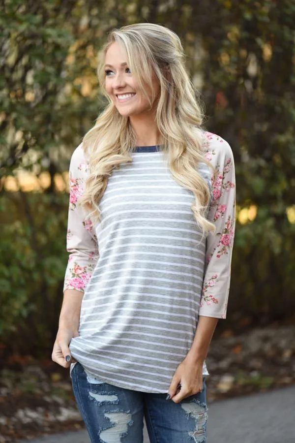 Crowd Pleaser Floral Top ~ Pink & Grey