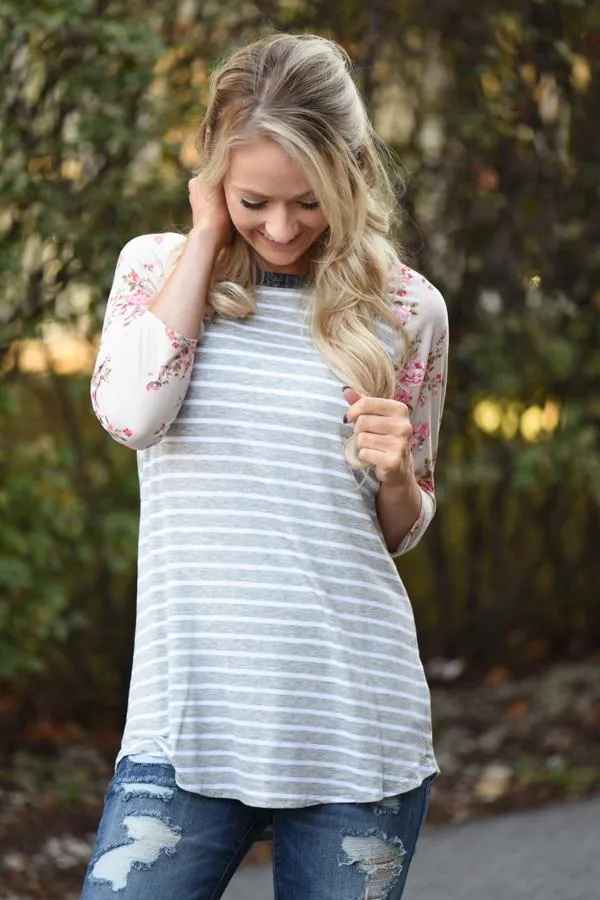 Crowd Pleaser Floral Top ~ Pink & Grey