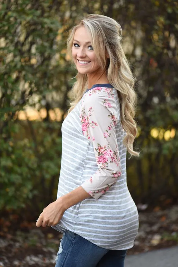 Crowd Pleaser Floral Top ~ Pink & Grey