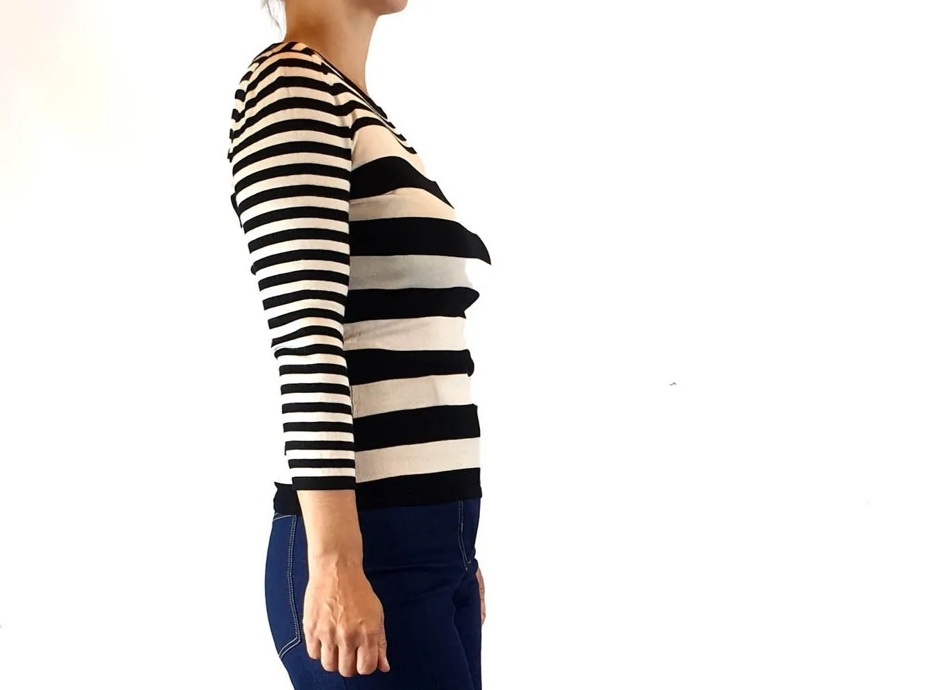 Cue black and white striped knit jumper size S