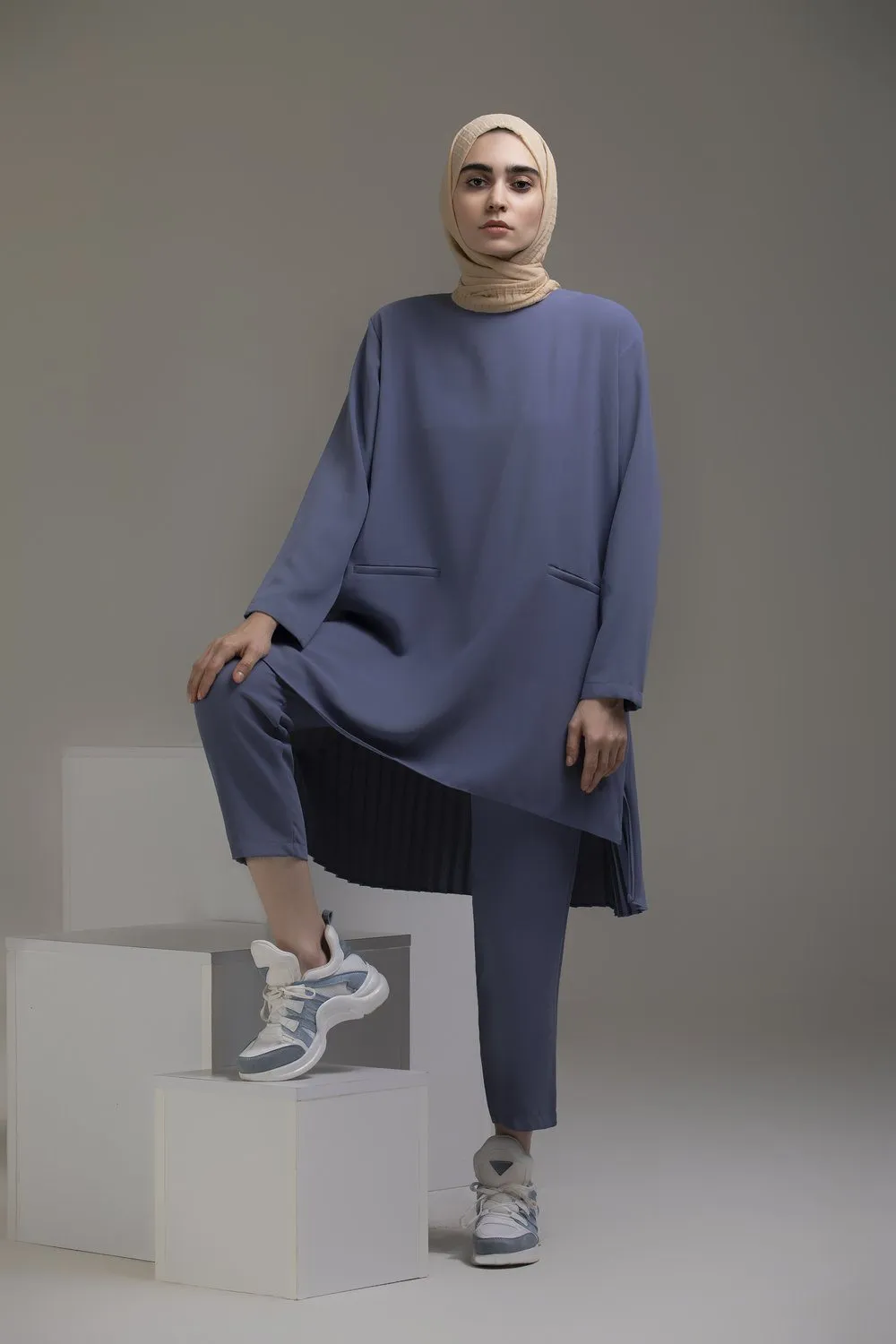 Daaria Modest Top | Mauve Ainie