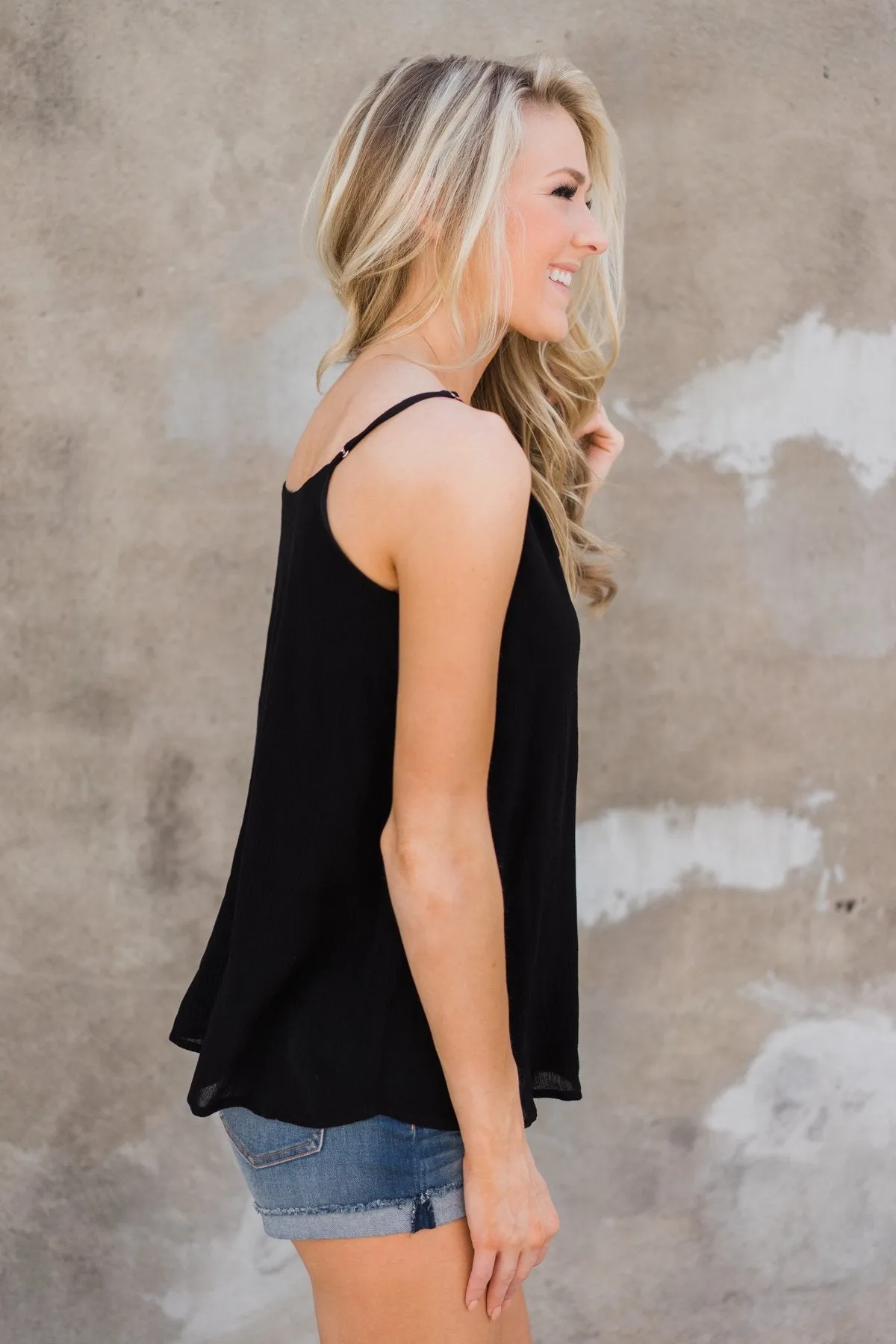 Don't Have to Try Tank Top - Black