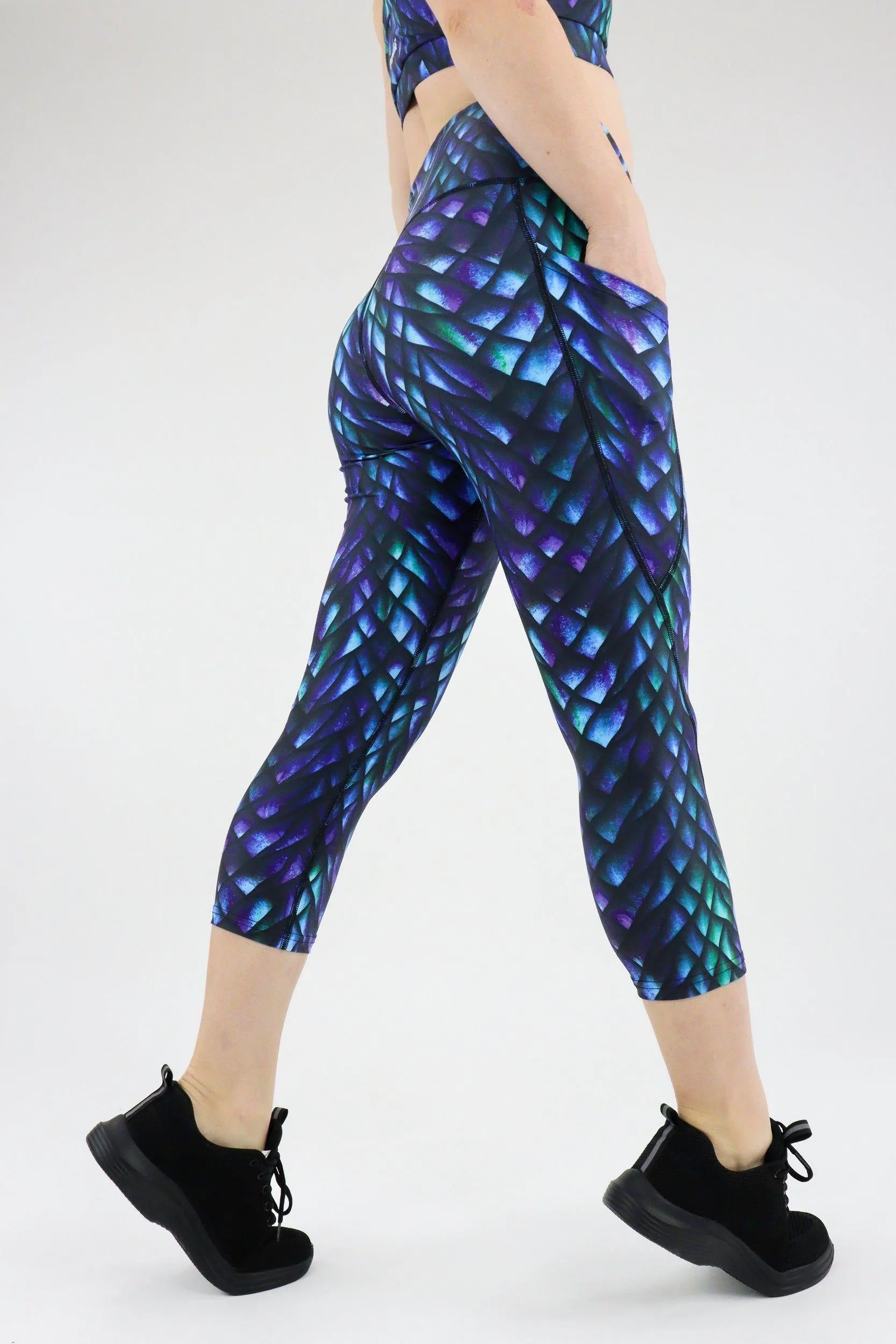Dragon keeper - Dynamic Active - Pocket Capri Leggings
