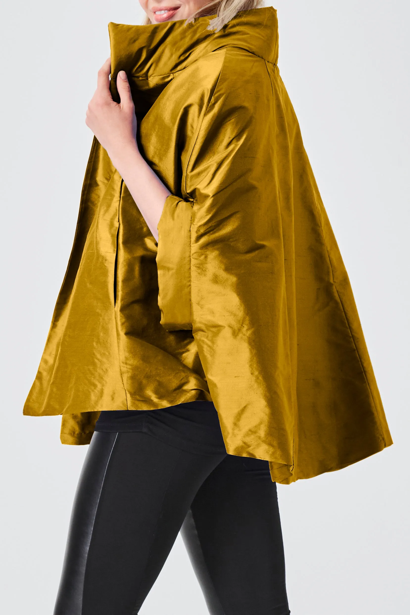 Dupioni Chic Cape