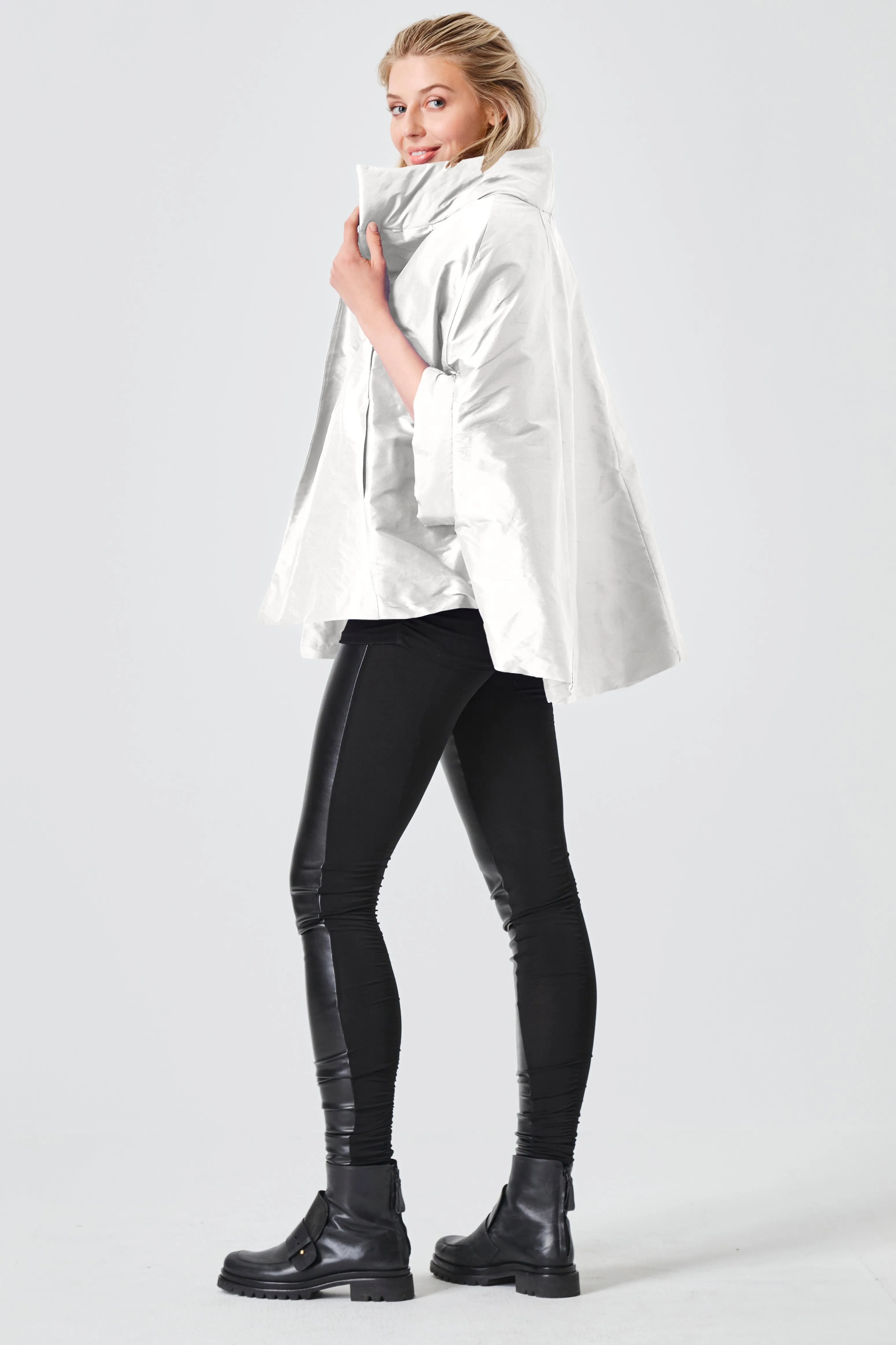Dupioni Chic Cape