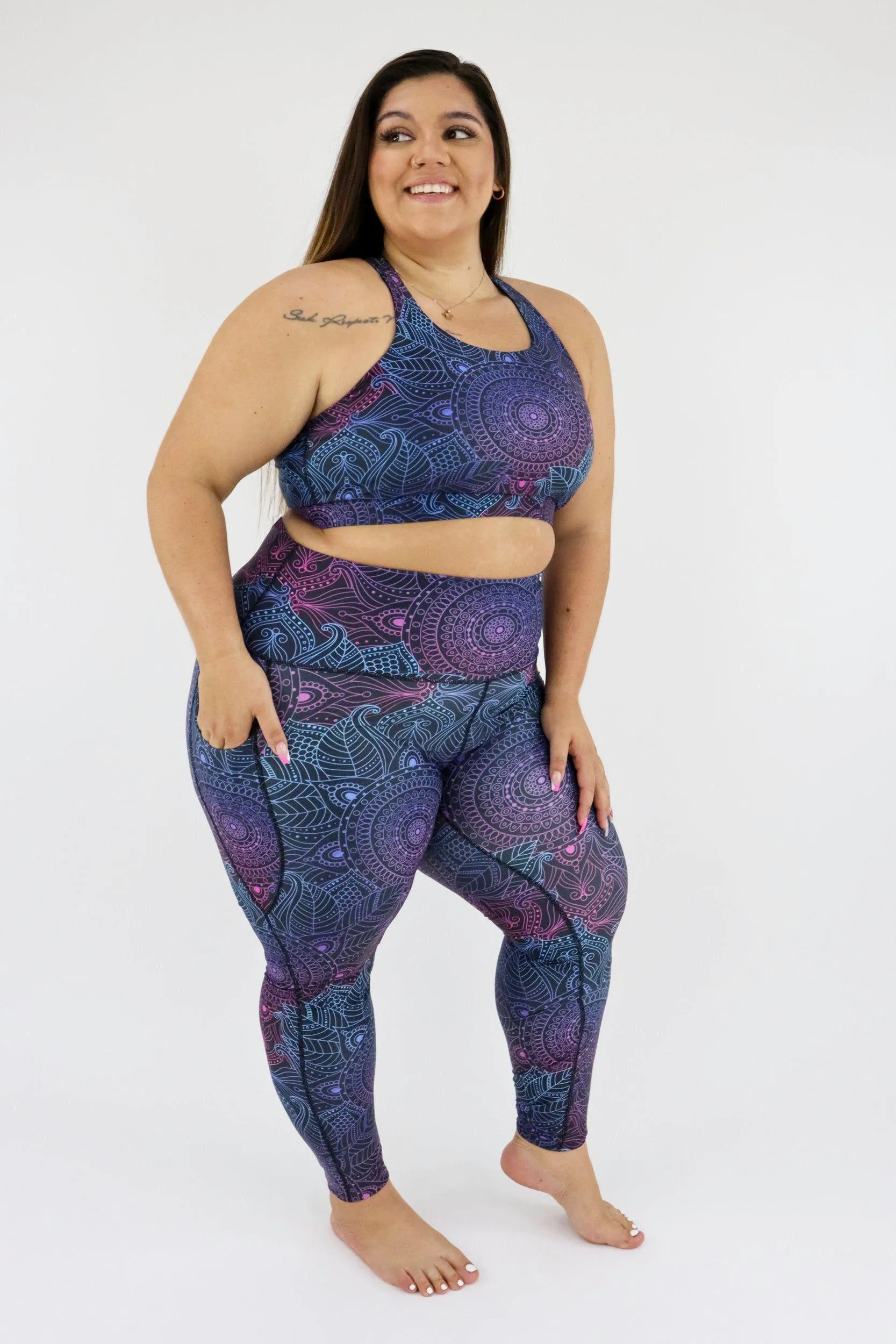 Holographic Mandala - Dynamic Active - Pocket Full Leggings