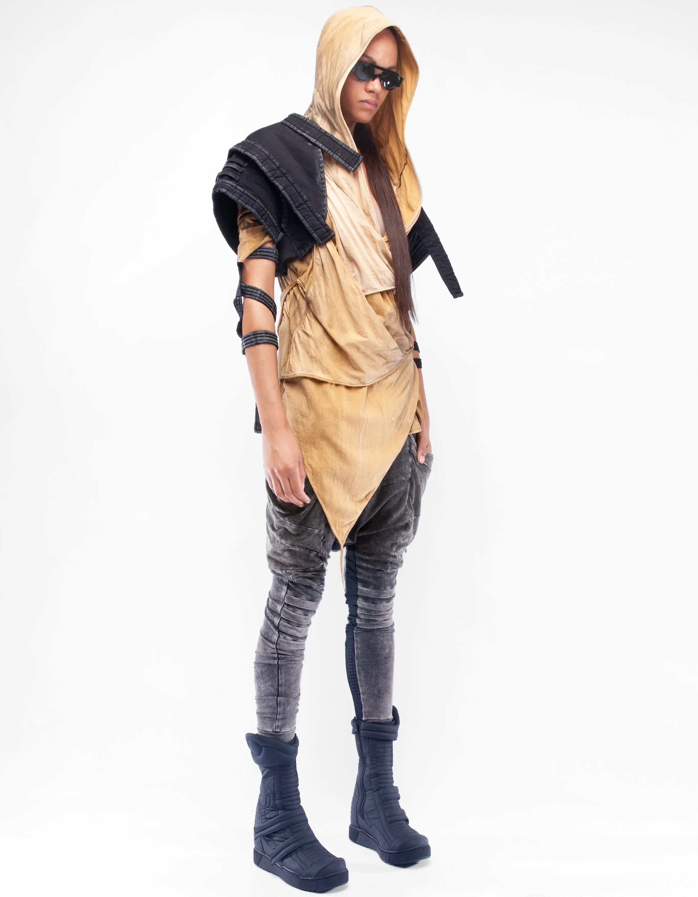 HOODY LAYERED ANDROMEDA