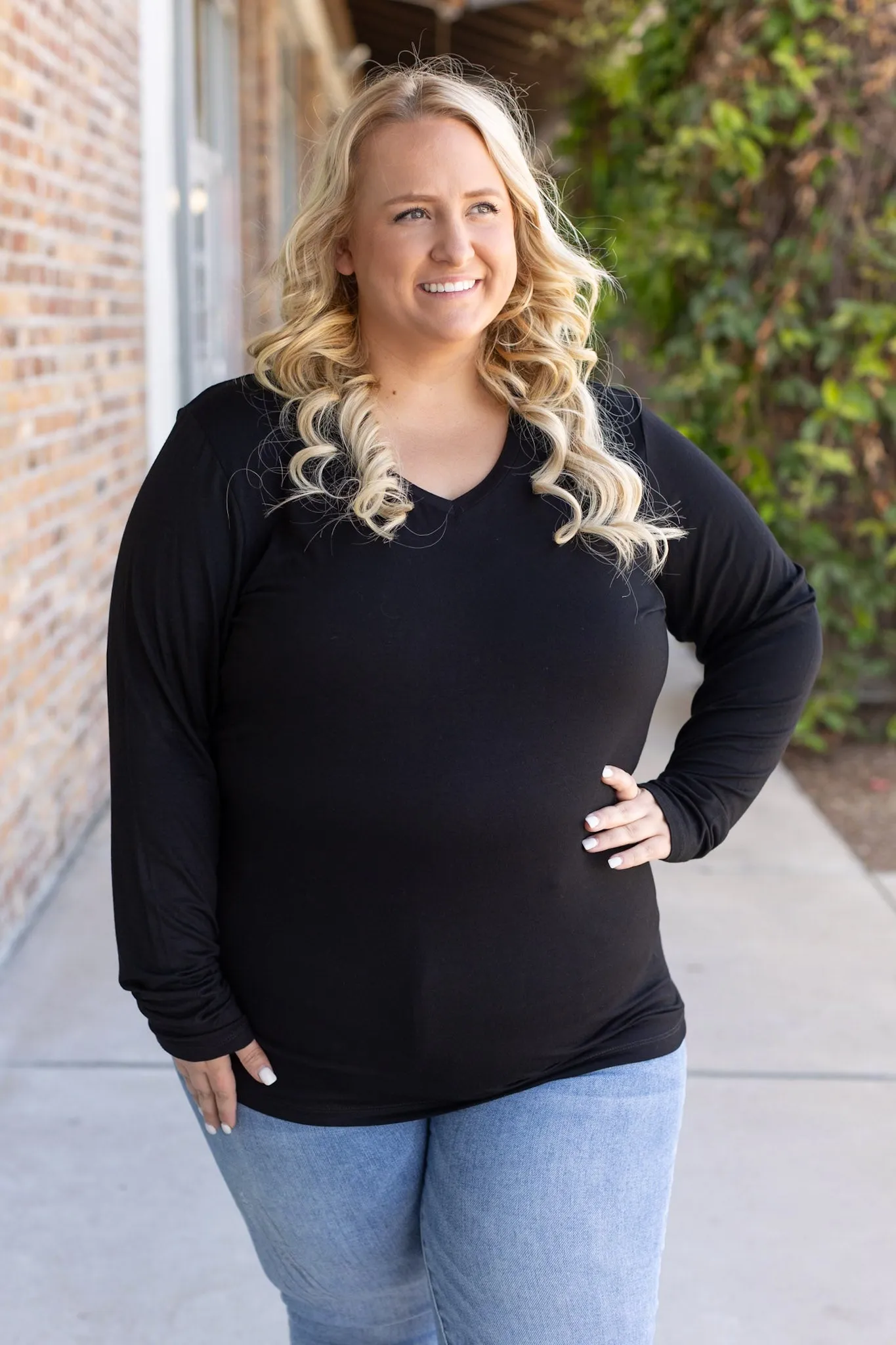 IN STOCK Larissa Long Sleeve - Black