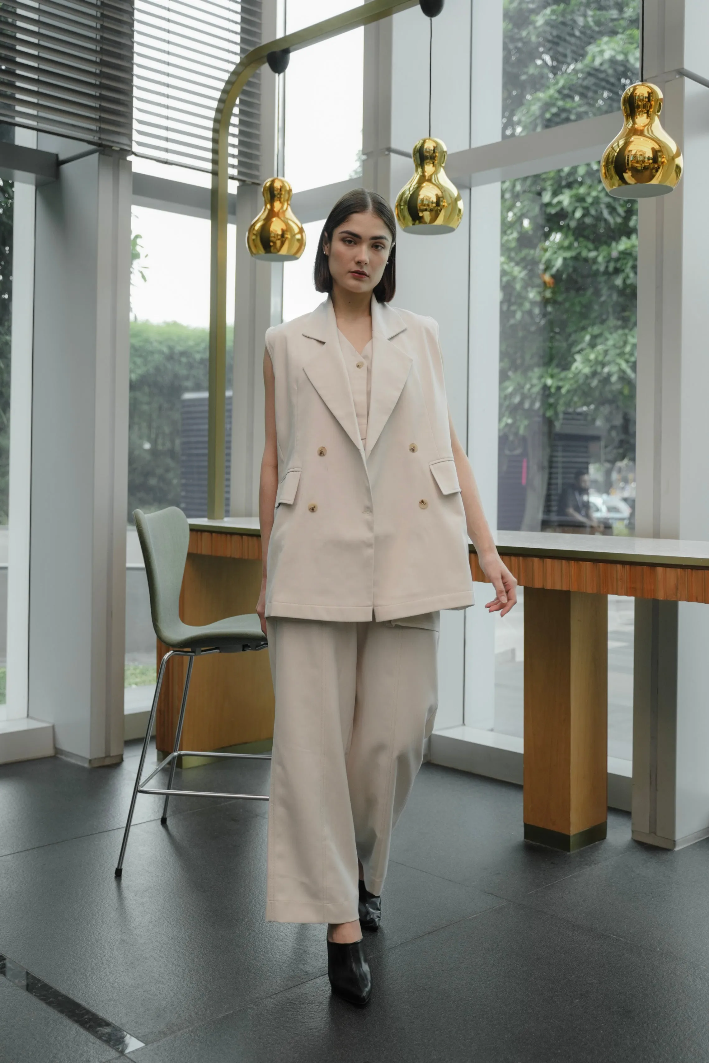 KANA BLAZER IN HONEYDOE