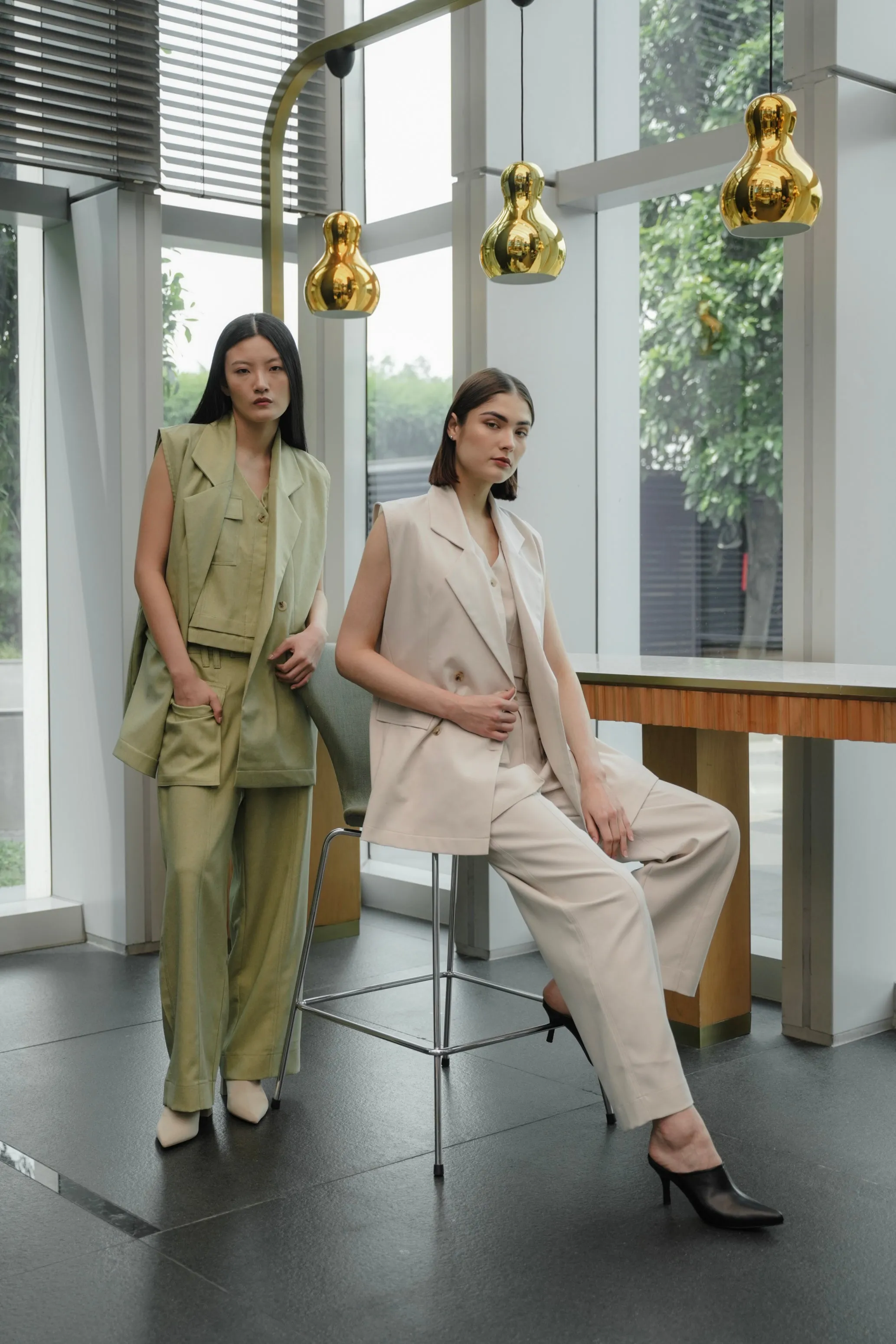 KANA BLAZER IN HONEYDOE