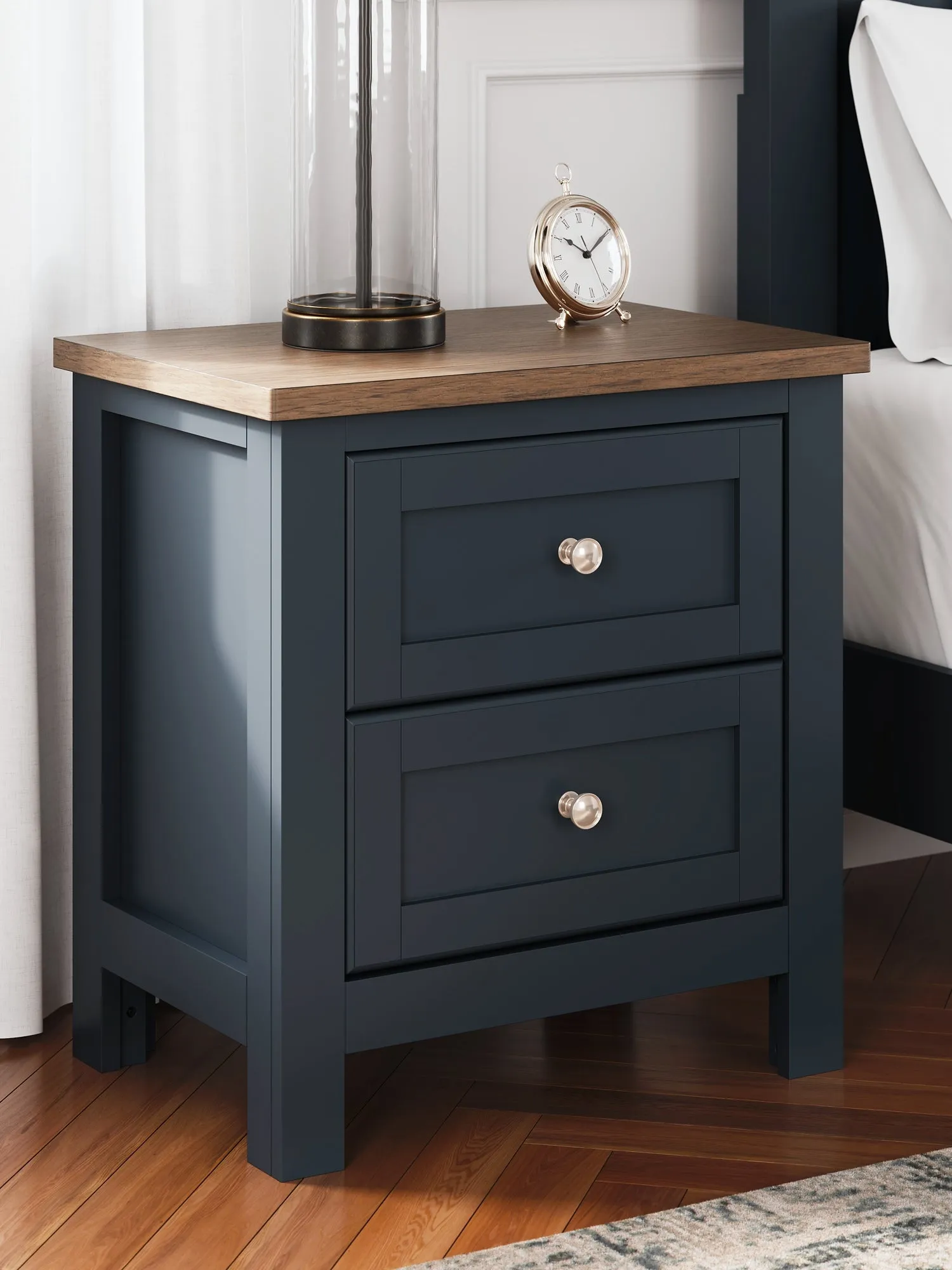Landocken Queen Panel Bed with Mirrored Dresser and 2 Nightstands