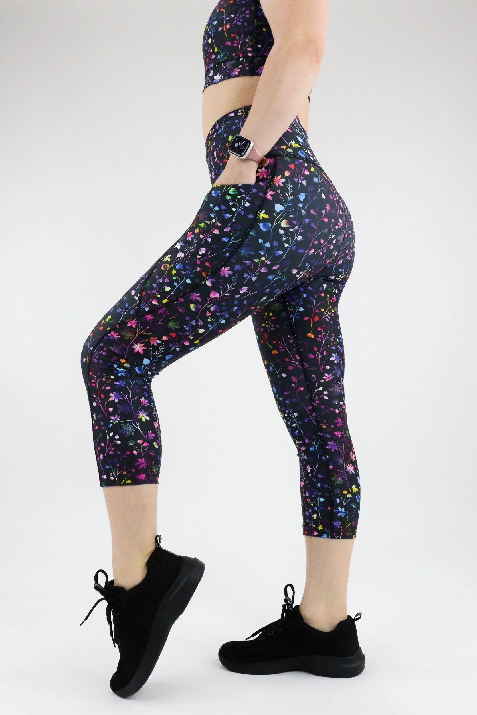 Little Leaves - Dynamic Active - Pocket Capri Leggings