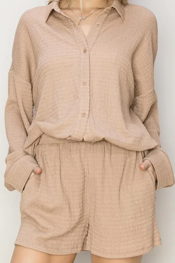 LIVIN’ THE DREAM TOP AND SHORTS SET - TAN